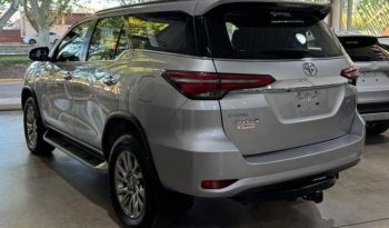 Toyota Hilux SW4 TDI SRX AT 7 Asientos (L21) lleno