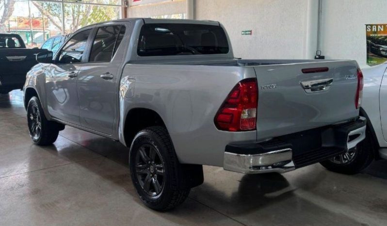 Toyota Hilux (L24) 2.4 TDI C/D 4X2 SR AT6 lleno