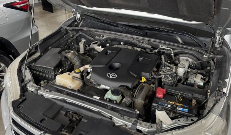 Toyota Hilux (L16) 2.8 C/D 4×2 TDI SRV Pack 177cv lleno