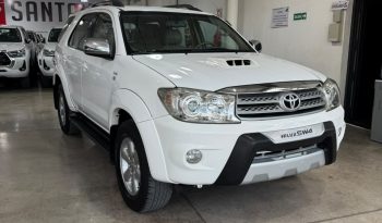 Toyota Hilux SW4 TD SRV Cuero 7 Asientos AT (L08) lleno