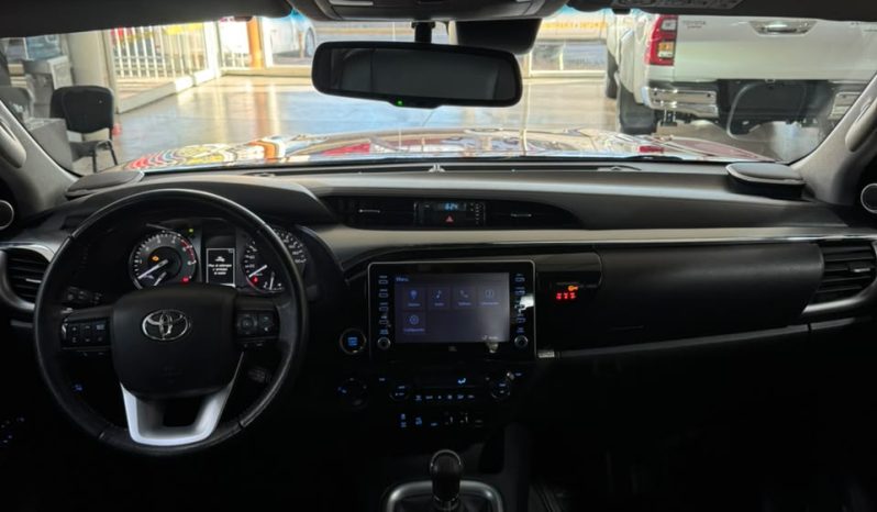 Toyota Hilux (L21) 2.8 TDI C/D 4×2 SRV AT6 204cv lleno