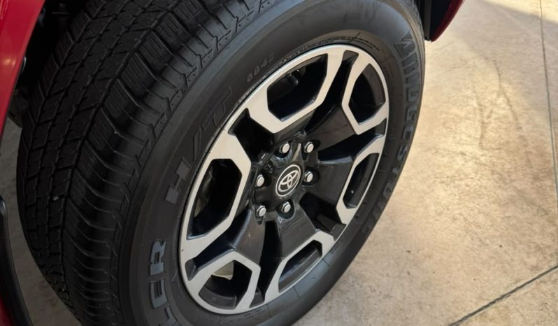 Toyota Hilux (L21) 2.8 TDI C/D 4×2 SRV AT6 204cv lleno