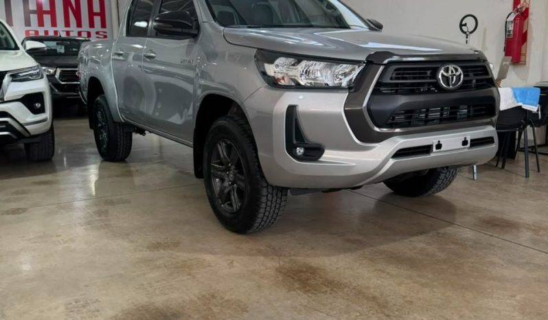 Toyota Hilux (L24) 2.4 TDI C/D 4X2 SR lleno