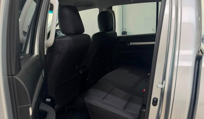 Toyota Hilux (L24) 2.4 TDI C/D 4X2 SR lleno