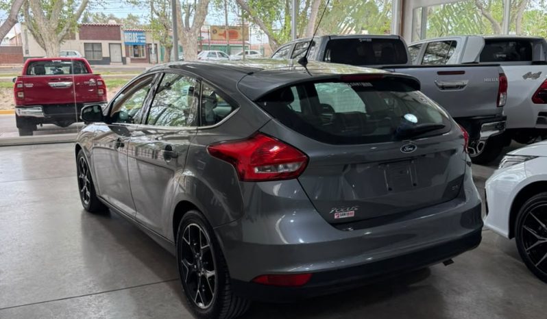 Ford Focus III 2.0 5ptas SE (L15) lleno