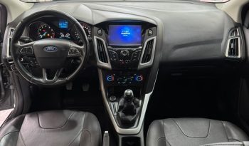 Ford Focus III 2.0 5ptas SE (L15) lleno