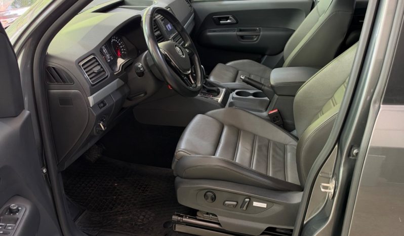 Volkswagen Amarok (L17) 2.0TD 4×2 C/D Highline AT 180cv lleno