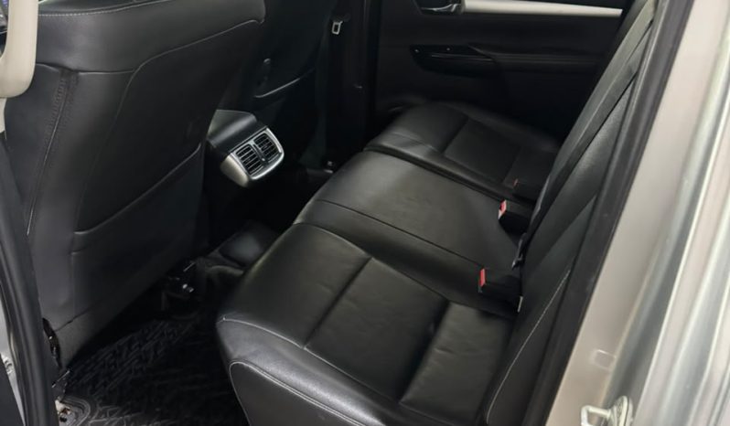 Toyota Hilux (L16) 2.8 C/D 4×2 TDI SRV Pack 177cv lleno