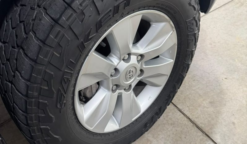 Toyota Hilux (L16) 2.8 C/D 4×2 TDI SRV Pack 177cv lleno