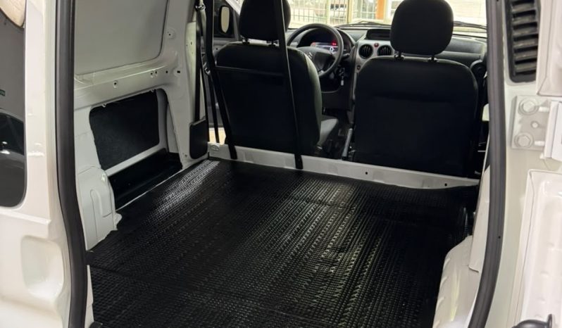 Citroen Berlingo Furgon 1.6 HDI Business (L23) lleno