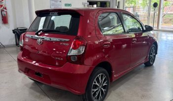 Toyota Etios 1.5 5ptas XLS 6MT (L18) lleno