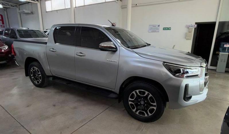 Toyota Hilux (L23) 2.8 TDI C/D 4X2 SRX AT6 lleno